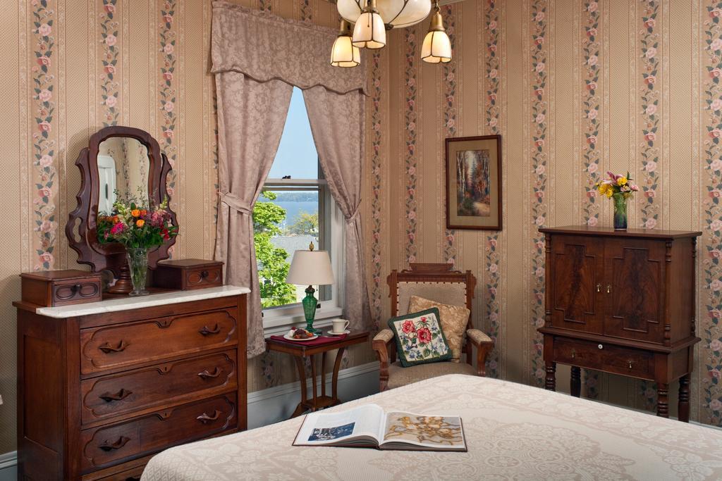 Old Rittenhouse Inn Bayfield Szoba fotó
