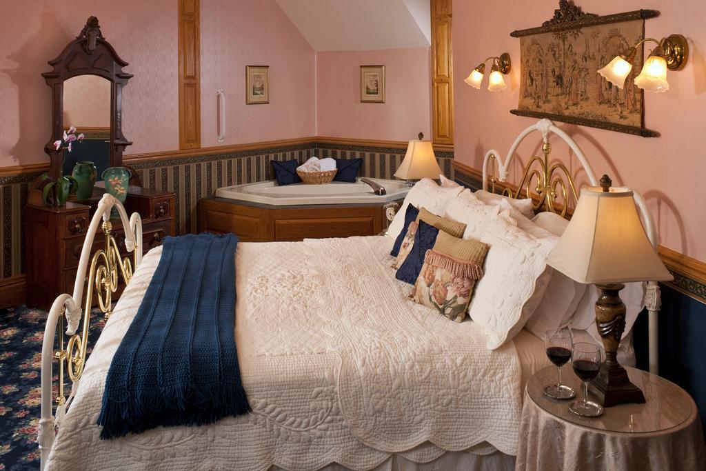 Old Rittenhouse Inn Bayfield Szoba fotó